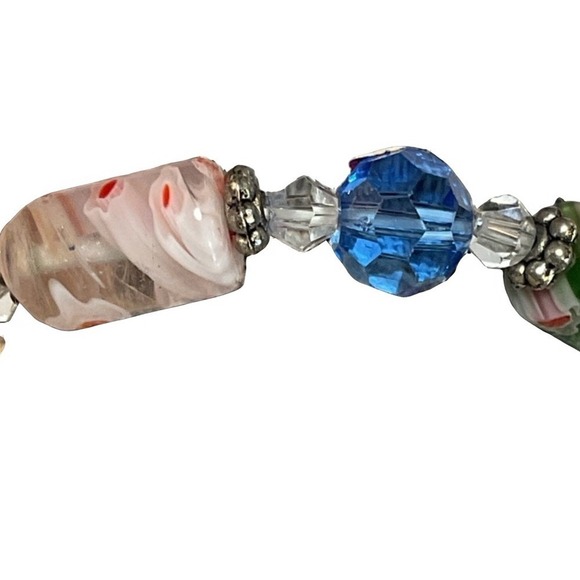 Stretch Beaded Bracelet Embedded Flowers Silver Accents Multicolor OS Colorful - Picture 4 of 11